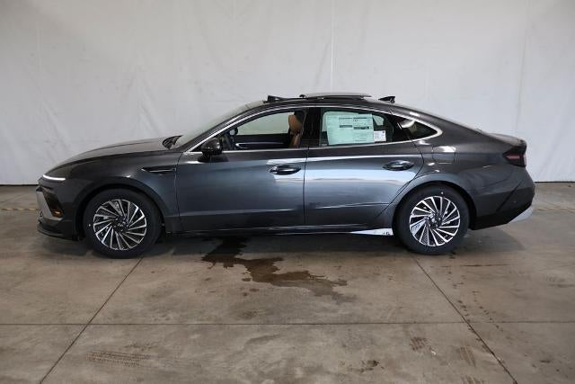 2026 Hyundai SONATA HYBRID Limited FWD