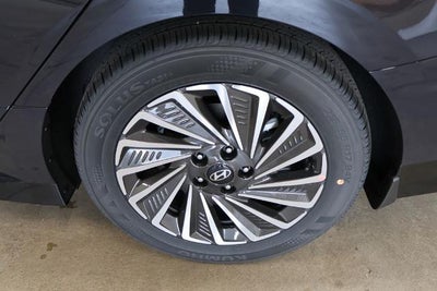 2026 Hyundai SONATA HYBRID Limited FWD