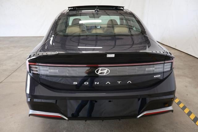 2026 Hyundai SONATA HYBRID Limited FWD