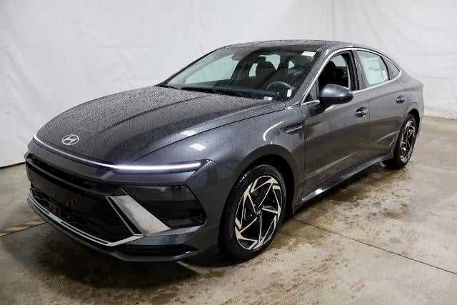 2026 Hyundai Sonata SEL AWD's photo