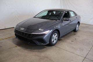 2026 Hyundai ELANTRA SE Sedan