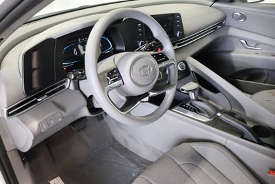 2026 Hyundai ELANTRA SE Sedan