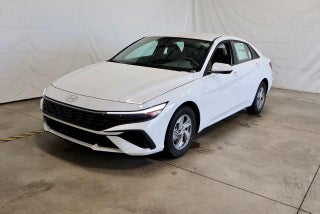 2026 Hyundai ELANTRA SE Sedan