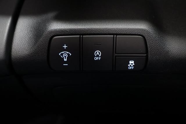 2026 Hyundai ELANTRA SE IVT