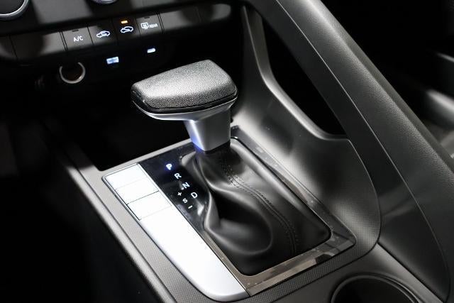 2026 Hyundai ELANTRA SE IVT