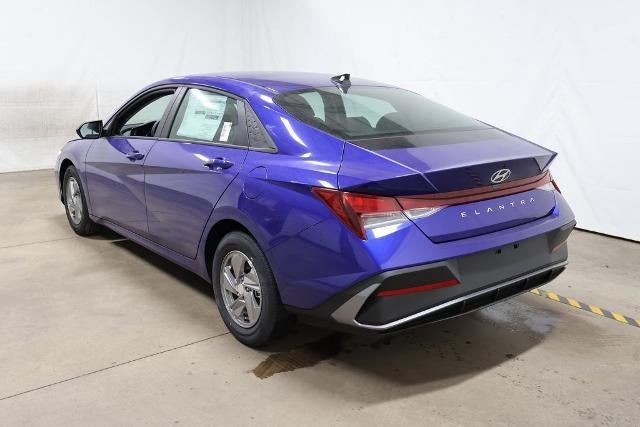 2026 Hyundai ELANTRA SE IVT