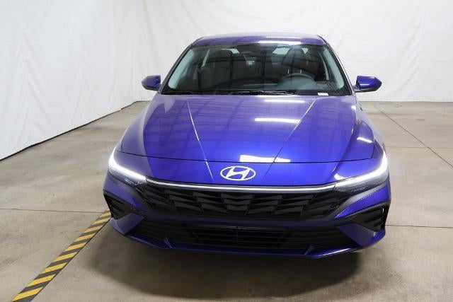 2026 Hyundai ELANTRA SE IVT