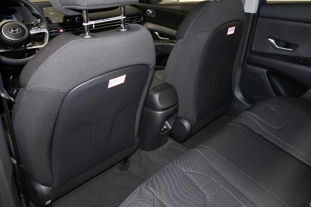 2026 Hyundai ELANTRA SE IVT