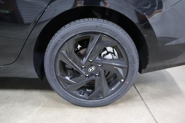 2026 Hyundai ELANTRA SEL Sport IVT