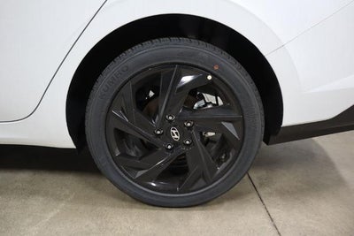 2026 Hyundai ELANTRA SEL Sport IVT