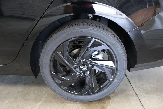2026 Hyundai ELANTRA SEL Sport Plus Sedan