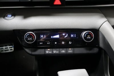 2026 Hyundai ELANTRA SEL Sport IVT