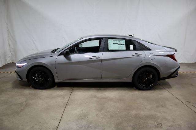 2026 Hyundai ELANTRA SEL Sport IVT