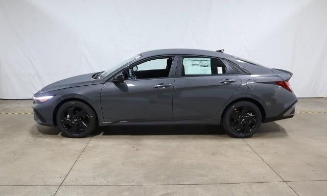 2026 Hyundai ELANTRA SEL Sport IVT