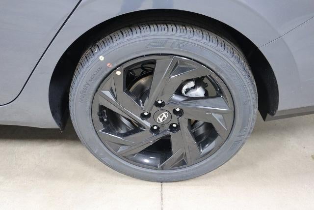 2026 Hyundai ELANTRA SEL Sport IVT