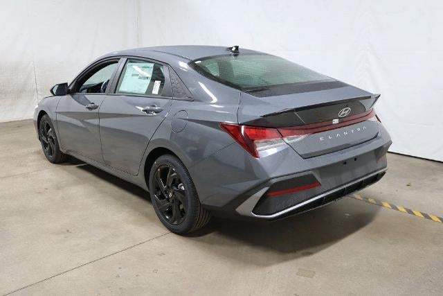 2026 Hyundai ELANTRA SEL Sport IVT