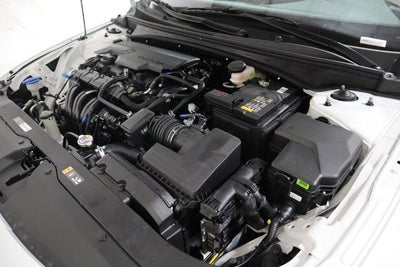 2026 Hyundai ELANTRA SEL Sport IVT