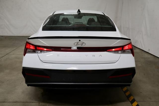 2026 Hyundai ELANTRA SEL Sport IVT