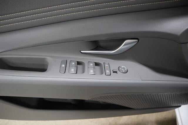 2026 Hyundai ELANTRA SEL Sport IVT