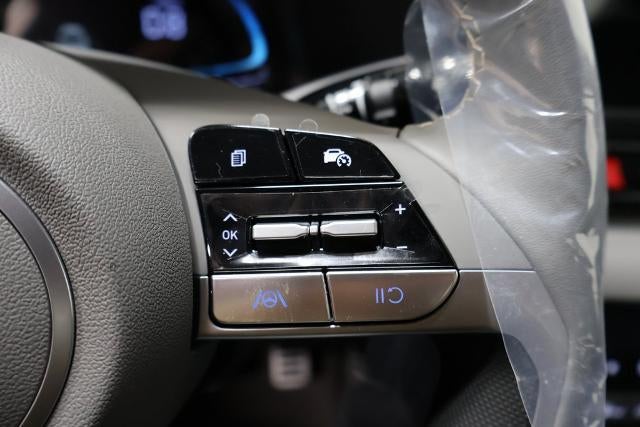 2026 Hyundai ELANTRA SEL Sport IVT