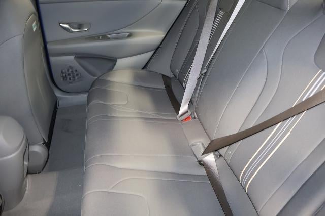 2026 Hyundai ELANTRA SEL Sport IVT