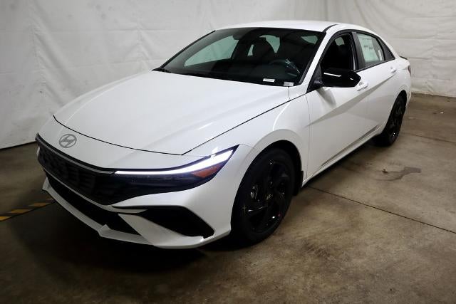 2026 Hyundai ELANTRA SEL Sport IVT