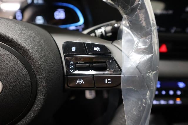 2026 Hyundai ELANTRA SEL Sport IVT