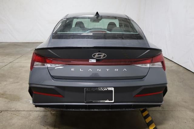 2026 Hyundai ELANTRA SEL Sport IVT