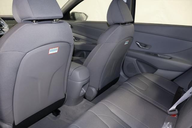 2026 Hyundai ELANTRA SEL Sport IVT