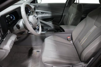 2026 Hyundai ELANTRA SEL Sport IVT