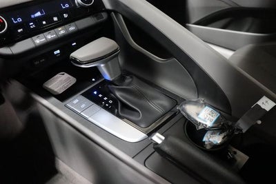 2026 Hyundai ELANTRA SEL Sport IVT
