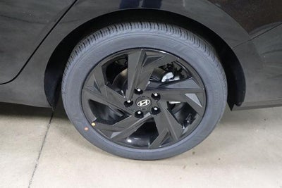 2026 Hyundai ELANTRA SEL Sport IVT