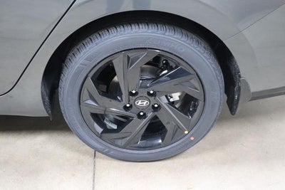 2026 Hyundai ELANTRA SEL Sport IVT