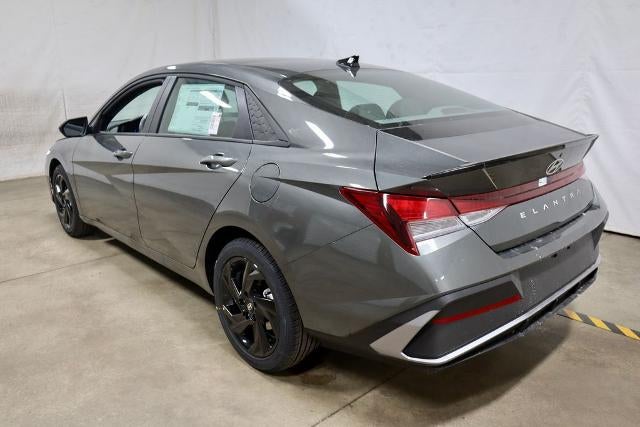 2026 Hyundai ELANTRA SEL Sport IVT