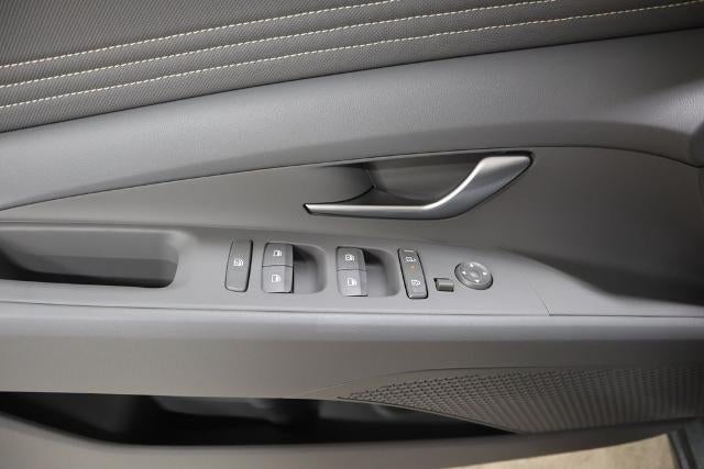 2026 Hyundai ELANTRA SEL Sport IVT