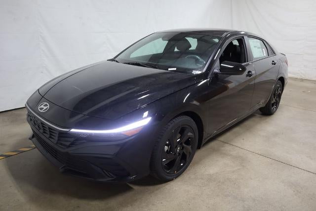2026 Hyundai ELANTRA SEL Sport IVT