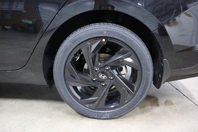 2026 Hyundai ELANTRA SEL Sport IVT