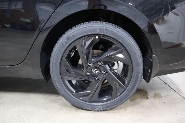 2026 Hyundai ELANTRA SEL Sport IVT