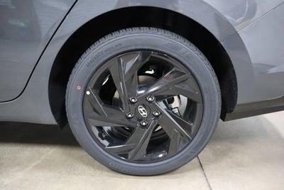 2026 Hyundai ELANTRA SEL Sport IVT
