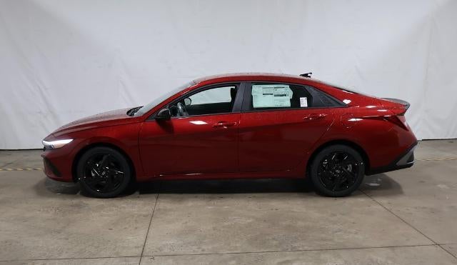 2026 Hyundai ELANTRA SEL Sport IVT