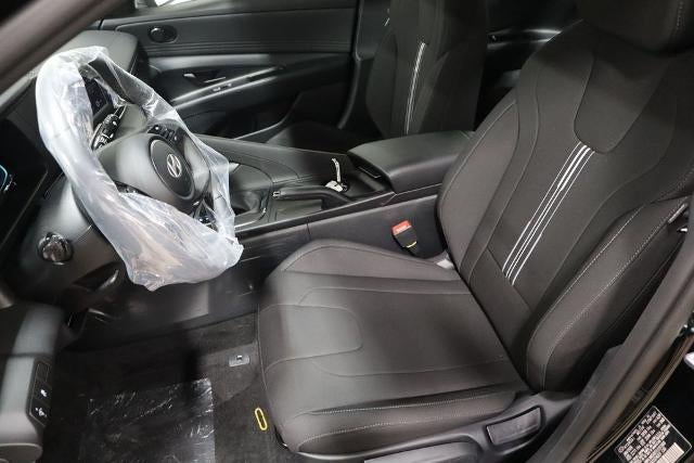 2026 Hyundai ELANTRA SEL Sport IVT