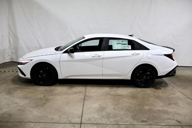 2026 Hyundai ELANTRA SEL Sport IVT