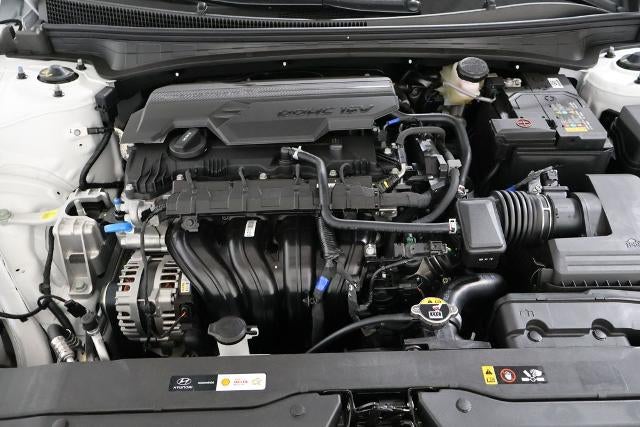 2026 Hyundai ELANTRA SEL Sport IVT
