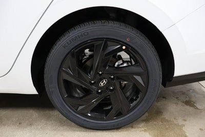 2026 Hyundai ELANTRA SEL Sport IVT