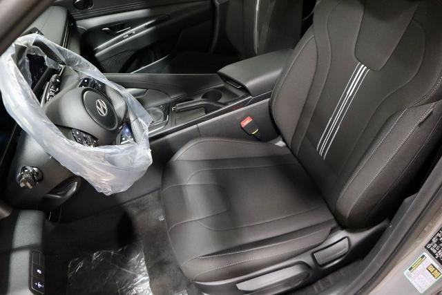 2026 Hyundai ELANTRA SEL Sport IVT