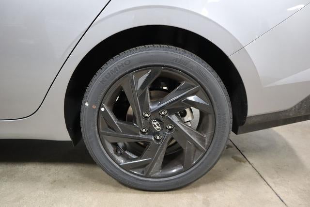 2026 Hyundai ELANTRA SEL Sport IVT