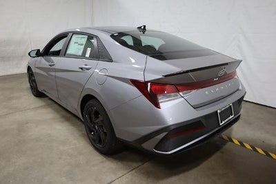 2026 Hyundai ELANTRA SEL Sport IVT