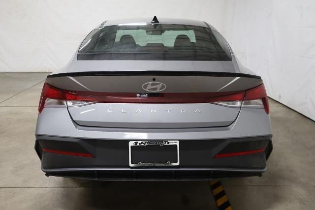 2026 Hyundai ELANTRA SEL Sport IVT