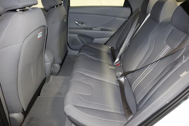 2026 Hyundai ELANTRA SEL Sport IVT