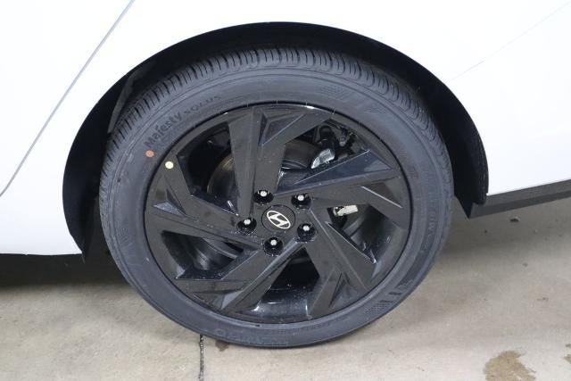 2026 Hyundai ELANTRA SEL Sport IVT